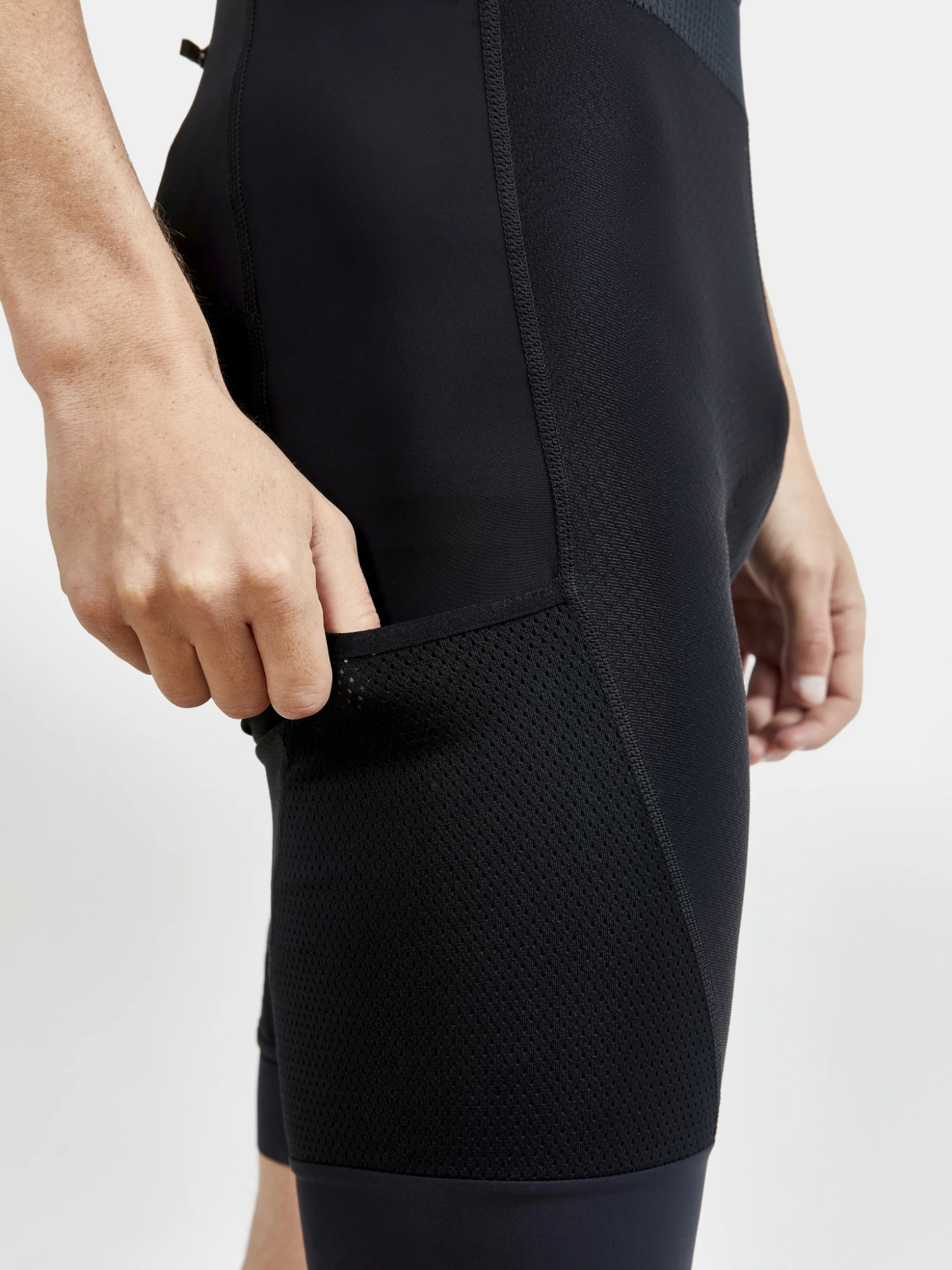 Craft Adv Gravel Bib Shorts M 10687961 8 Craft Adv Gravel Bib Shorts M 10687961 – Bild 6