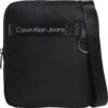 Calvin Klein Jeans Crossbody Bag Aus Recyceltem Nylon 10682727 -Kleiderliebe Laden Calvin Klein FA2022 BDS K50K509817BDS