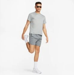 Nike Shirt M NK DF UV MILER SS 10711969 -Kleiderliebe Laden DV9315 084 BILD03 20230308