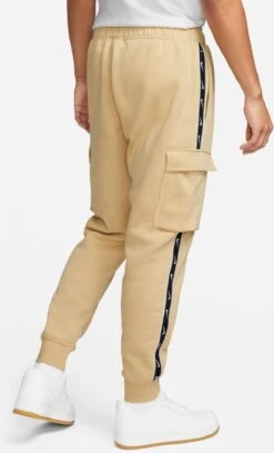 Kleiderliebe Laden -Kleiderliebe Laden DX2030 252 BILD02 20221216