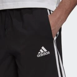 Adidas Trainingsshort 10639879 -Kleiderliebe Laden GL0022 APP on model detail 1 gradient