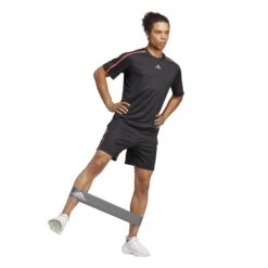 Adidas Workout Base Short 10680752 -Kleiderliebe Laden IB7892 5 APPAREL On Model Walking View transparent