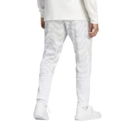 Adidas Tiro Trainingshose 10680820 -Kleiderliebe Laden IB8384 4 APPAREL On Model Back View transparent