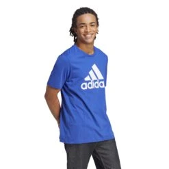 Adidas Essentials Single Jersey Big Logo T-Shirt 10680827 -Kleiderliebe Laden IC9351 6 APPAREL On Model Walking View transparent