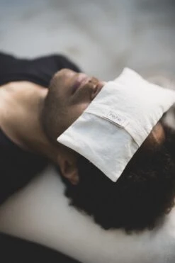 Hejhej Hejhej-eyepillow 10677439 -Kleiderliebe Laden hejhej eyepillow Photo Credits Maria Bayer 2